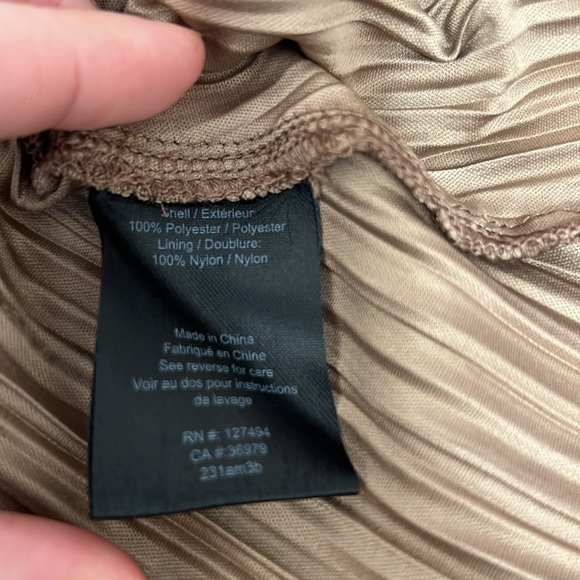 Heartloom January Asymmetric Silky Babydoll Top in Cafe Brown Size Large - Picture 12 of 15